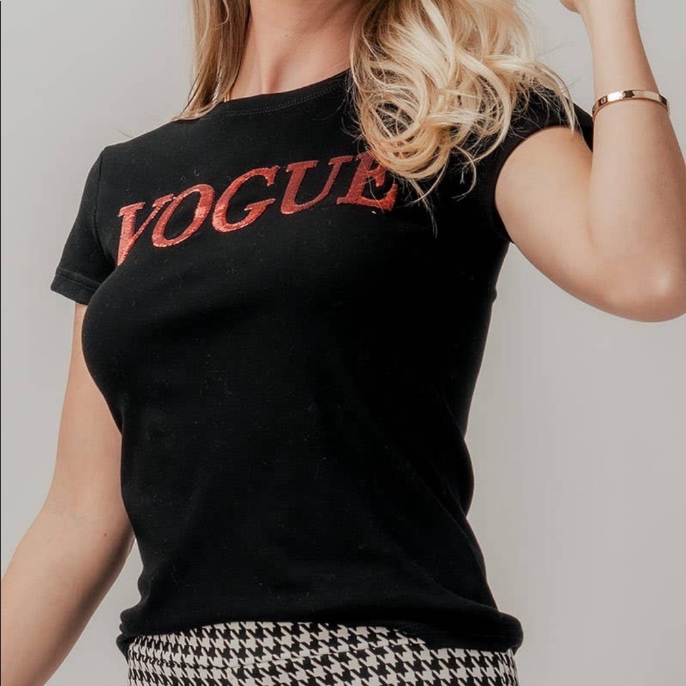 Vogue Crew Neck Tee